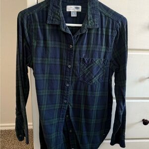Old Navy Men's Casual Navy and Forest Plaid Shirt